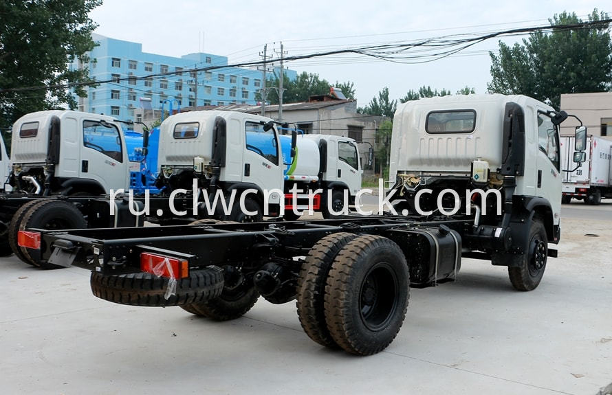 water carrying truck chassis 3